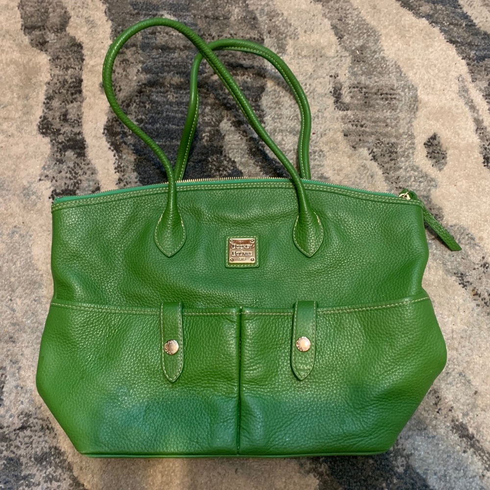 Dooney & Burke Purse (lg)